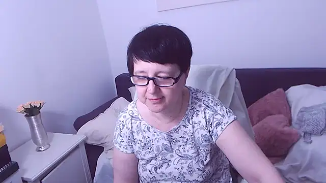 ChristaRose online show from 8, 5, 2026
