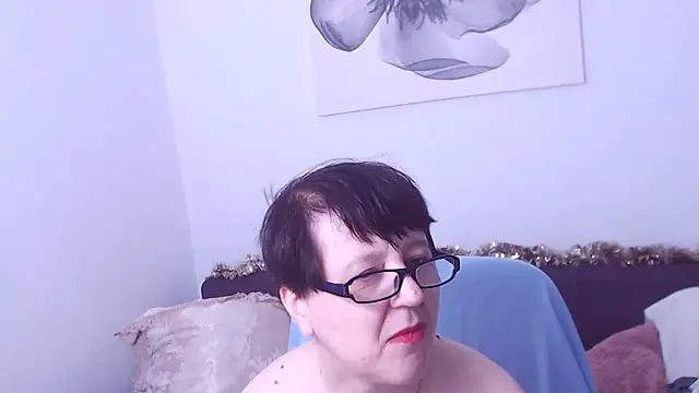 ChristaRose online show from 13, 12, 2025