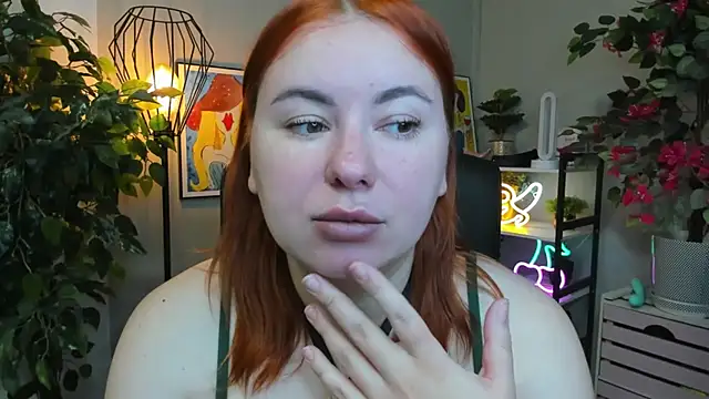 LAYLAxSTAR online show from 10, 10, 2025