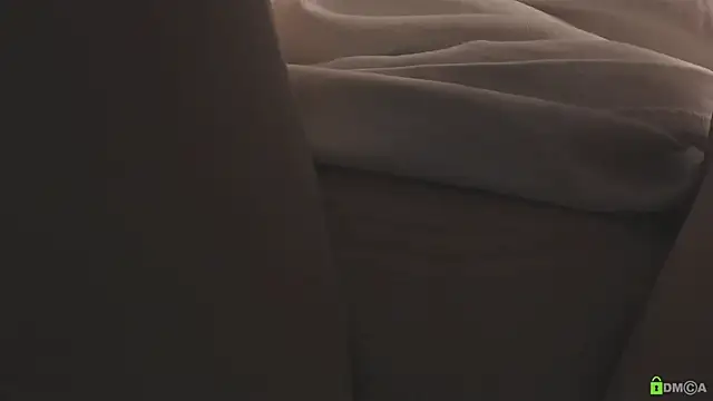 Courtney Luv online show from 21, 3, 2026