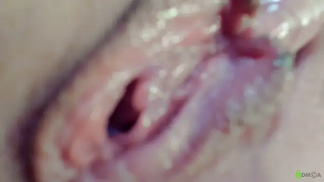 Courtney Luv online show from 19, 9, 2025