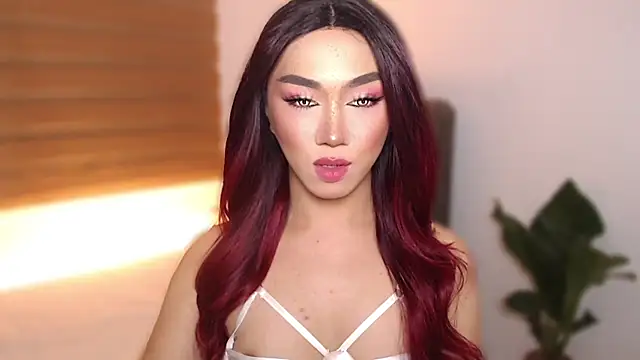 Local Hoelyx online show from 9, 9, 2025