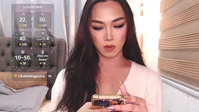 Local Hoelyx online show from 9, 1, 2025