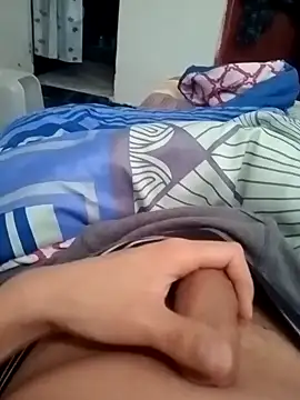 Zedxxx23 online show from 4, 10, 2025