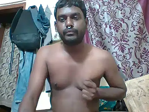 Snapshot of Slavebottombdsm09 chatting on 4, 10, 2025 Slavebottombdsm09 online show from 4, 10, 2025