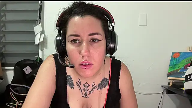 poppergirl69 online show from 9, 12, 2024