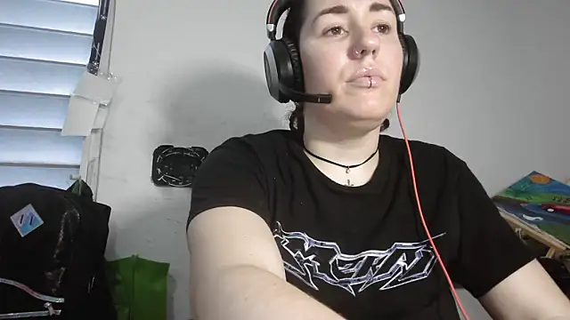 poppergirl69 online show from 14, 12, 2024