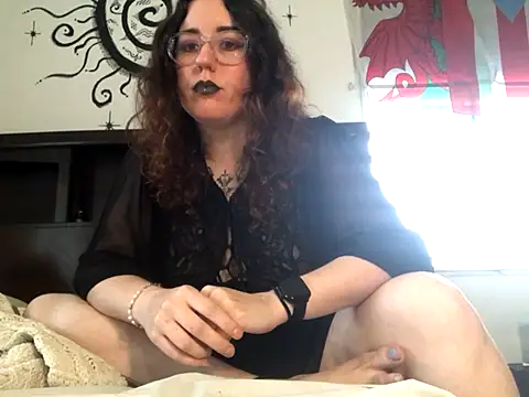 poppergirl69 online show from 8, 9, 2025