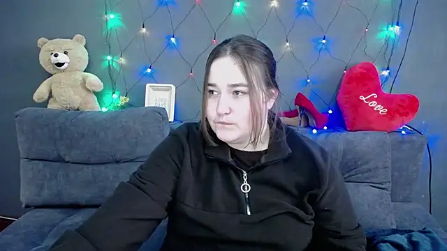 XX Daniella XX online show from 7, 2, 2026