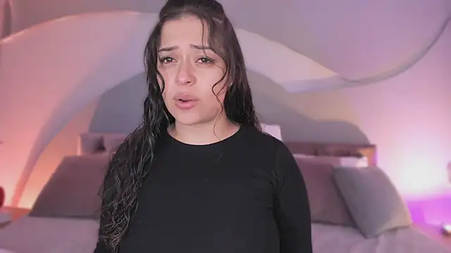 Nicolle W online show from 29, 11, 2025