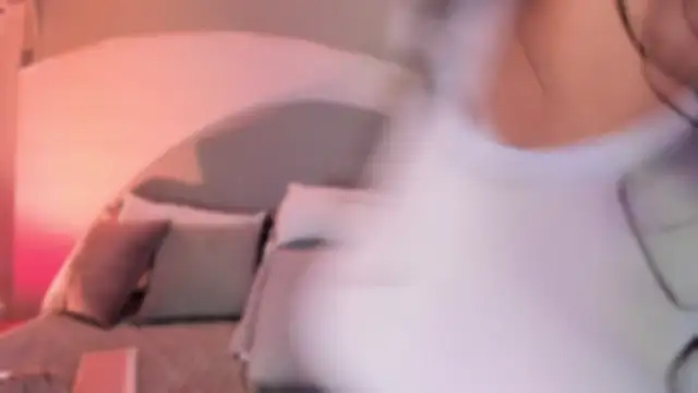 Nicolle W online show from 15, 11, 2025