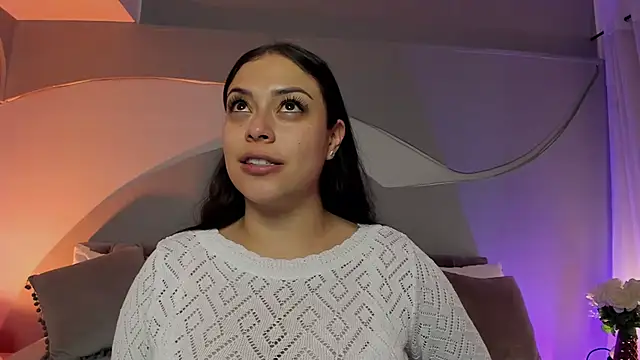 Nicolle W online show from 25, 3, 2026