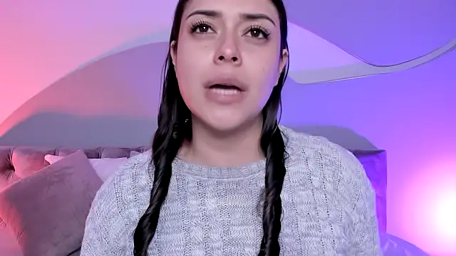 Nicolle W online show from 13, 3, 2025