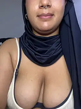 Snapshot of Maryam_yamal chatting on 26, 1, 2025 Maryam yamal online show from 26, 1, 2025