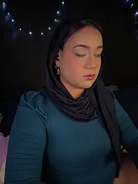 Snapshot of Maryam_yamal chatting on 13, 10, 2025 Maryam yamal online show from 13, 10, 2025