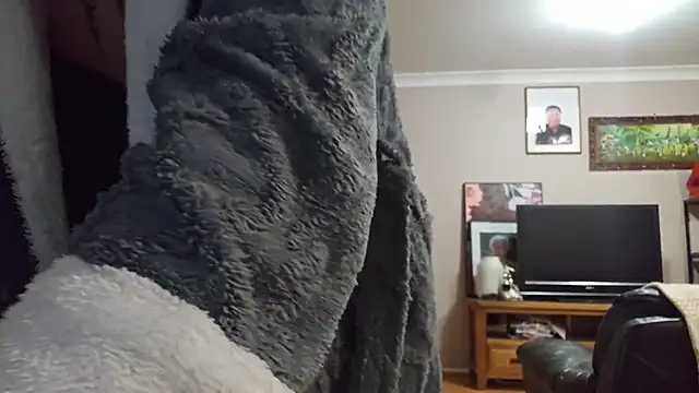 Snapshot of AmateurGuy23 chatting on 26, 10, 2025 AmateurGuy23 online show from 26, 10, 2025