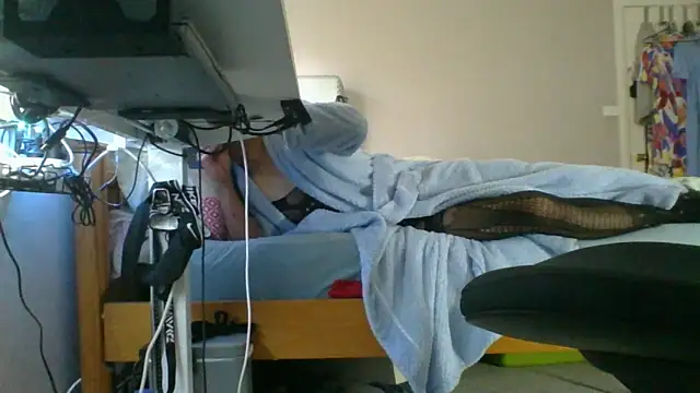 Snapshot of AmateurGuy23 chatting on 18, 1, 2025 AmateurGuy23 online show from 18, 1, 2025