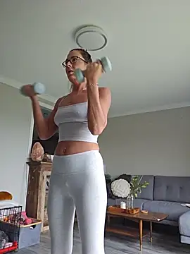 RebeccaXO  online show from 24, 5, 2026