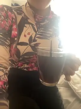 DulceMya6 online show from 12, 9, 2025