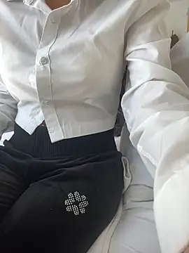 DulceMya6 online show from 28, 11, 2025