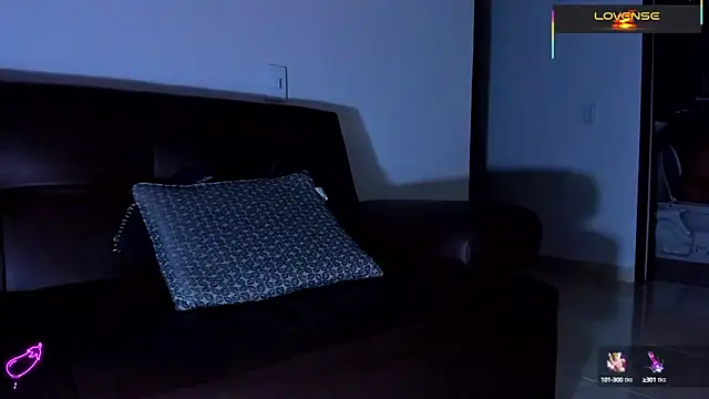 Snapshot of JorsMontero chatting on 12, 9, 2025 JorsMontero online show from 12, 9, 2025