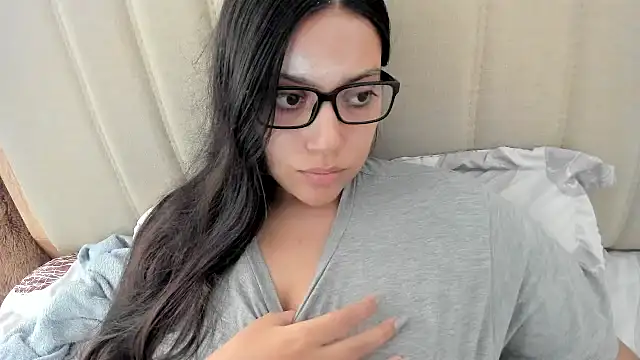 roniewester online show from 10, 11, 2025