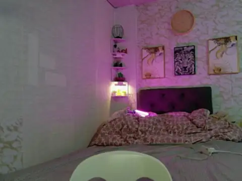 Hebefemme online show from 6, 3, 2026