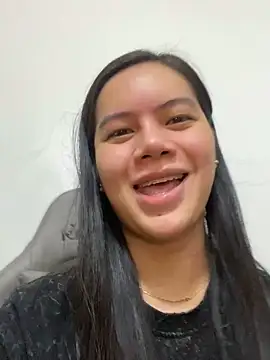 Hebefemme online show from 10, 2, 2026