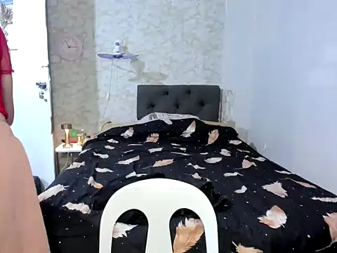 Hebefemme online show from 14, 1, 2026