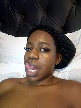 Sexynaughty Gal online show from 13, 10, 2025