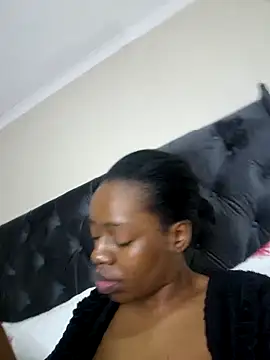 Sexynaughty Gal online show from 14, 3, 2026