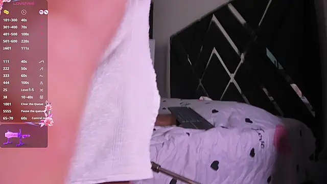 karol green  online show from 8, 3, 2026