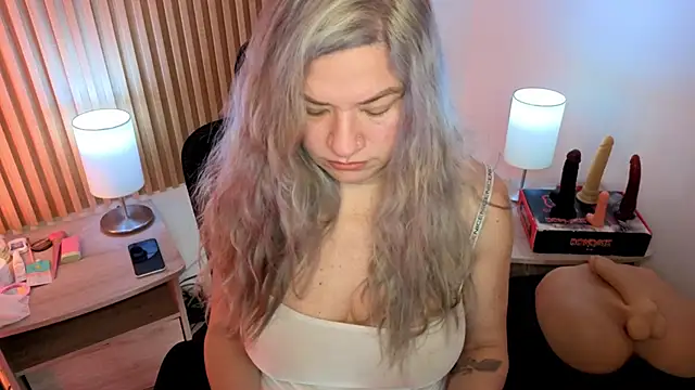 MarianL0ve online show from 15, 4, 2026