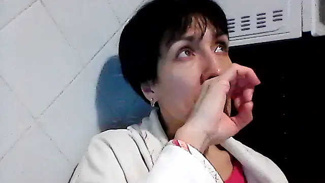 SunnyAmorre online show from 22, 11, 2025