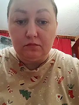 Snapshot of Rini333 chatting on 23, 11, 2025 Rini333 online show from 23, 11, 2025