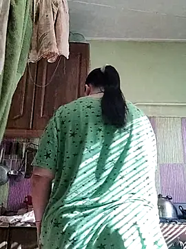 Snapshot of Rini333 chatting on 28, 9, 2025 Rini333 online show from 28, 9, 2025