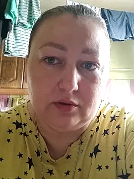 Snapshot of Rini333 chatting on 18, 10, 2025 Rini333 online show from 18, 10, 2025