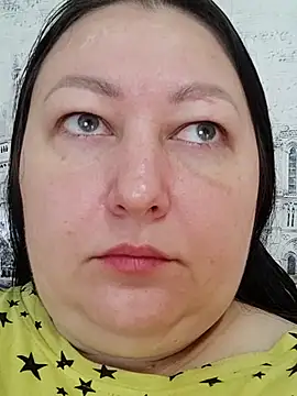 Snapshot of Rini333 chatting on 20, 10, 2025 Rini333 online show from 20, 10, 2025