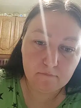 Snapshot of Rini333 chatting on 26, 10, 2025 Rini333 online show from 26, 10, 2025