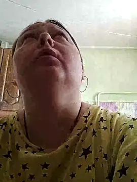 Snapshot of Rini333 chatting on 3, 10, 2025 Rini333 online show from 3, 10, 2025