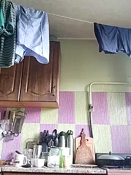 Snapshot of Rini333 chatting on 19, 10, 2025 Rini333 online show from 19, 10, 2025