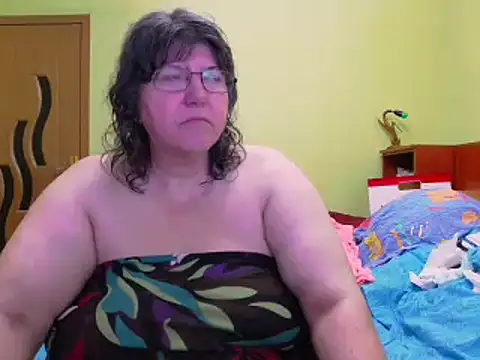 HugeTits online show from 21, 1, 2025