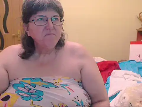 HugeTits online show from 10, 12, 2024