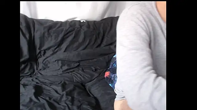 whiskyjane69 online show from 22, 10, 2025