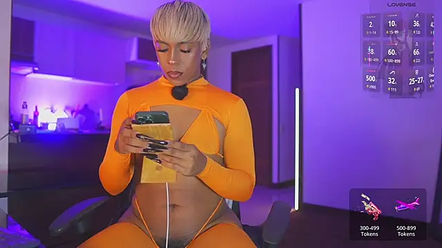 AmberRaus online show from 27, 11, 2025