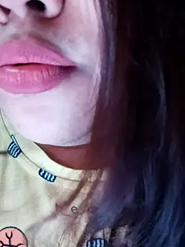 Srishtijain51 online show from 17, 10, 2025