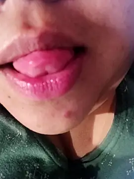 Srishtijain51 online show from 7, 3, 2025
