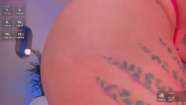 LeahJones  online show from 14, 3, 2025