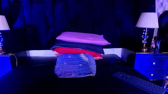 shelsyloreds online show from 7, 10, 2025