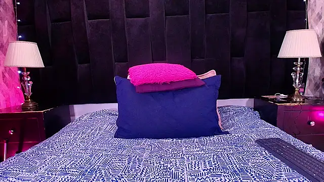 shelsyloreds online show from 7, 11, 2025